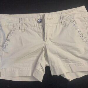 BKE Molly Womens Beige Embellished Booty Shorts Size 27 Rhinestone Pocket Detail